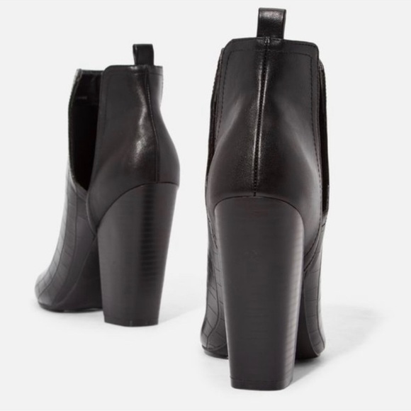 JUST FAB Old Towne Booties Size 9 NWOT - Picture 3 of 7